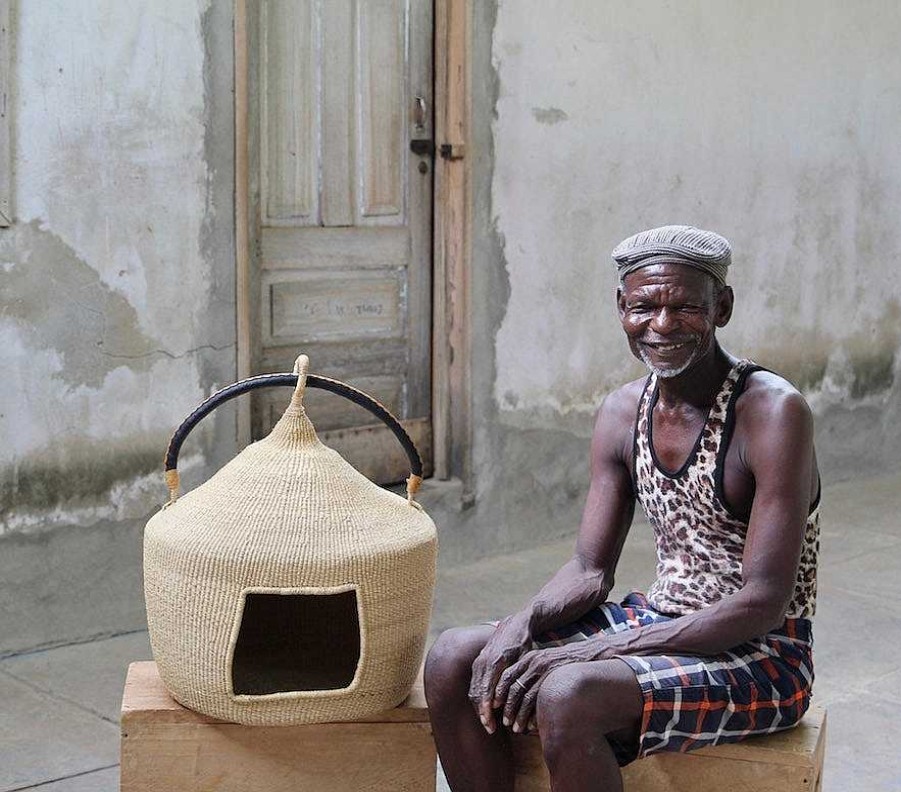 Beliebter Korb Baba Tree | Katzenbett (Doppelgewebe) Von John Akurigo